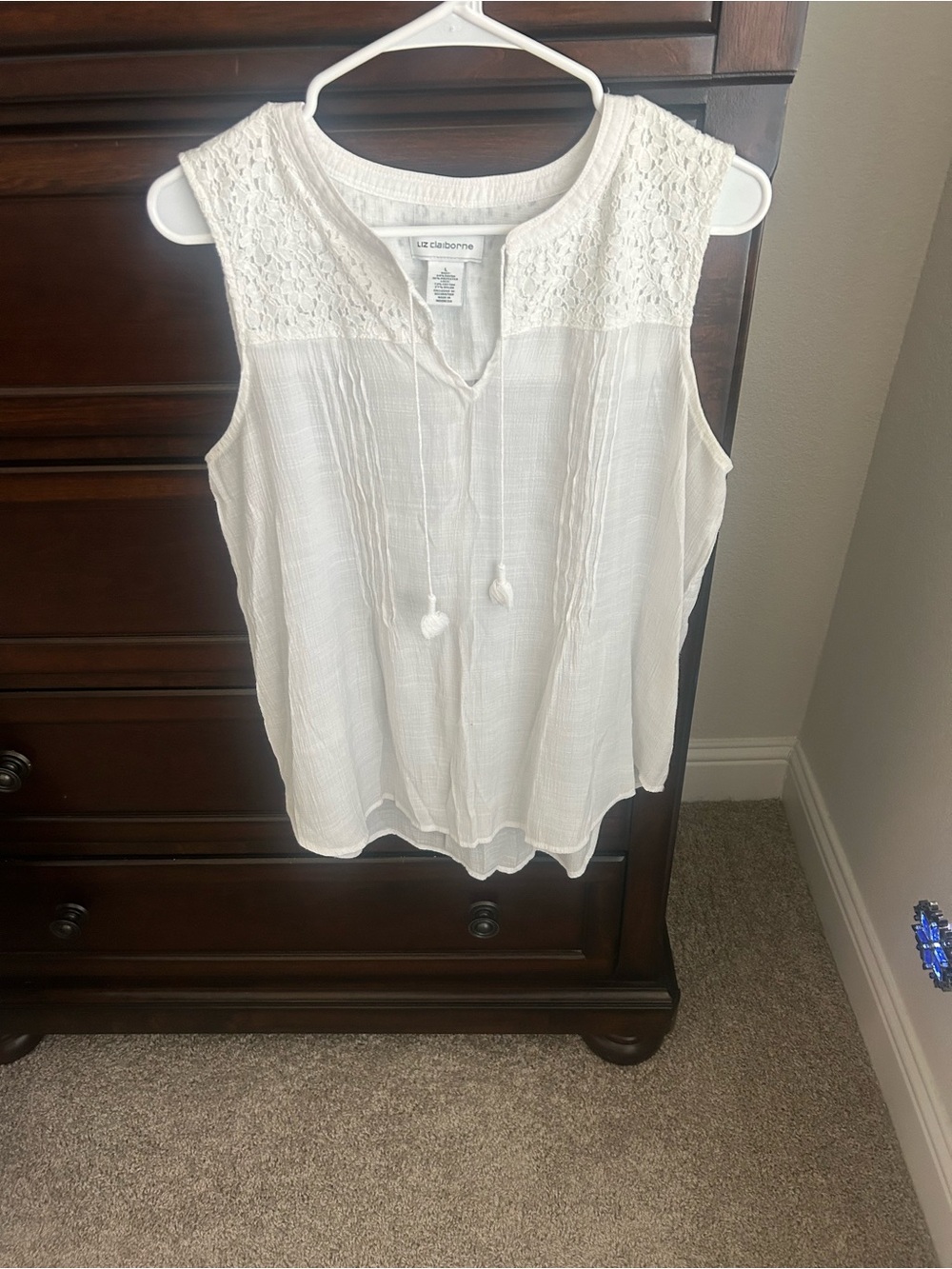 Liz Claiborne White Crochet Yoke Tie-Front Sleeveless Top